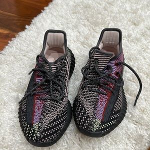 YEEZY 350